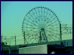 Diamond and Flower ferris wheel